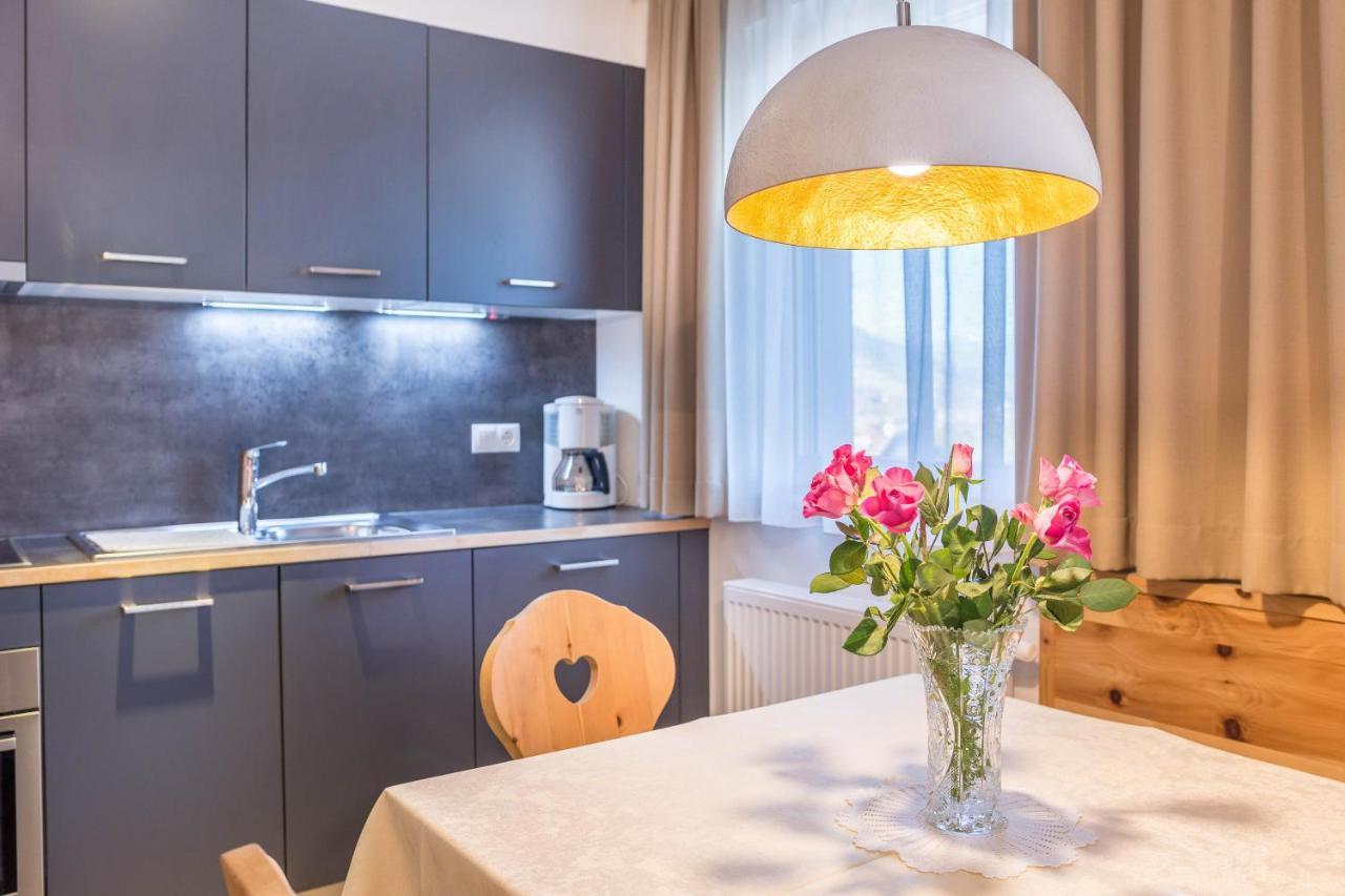 Superior Apartments Marialisa Rose Chiusa Kültér fotó